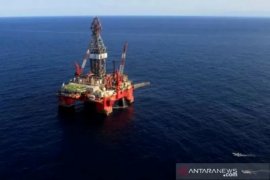Harga minyak naik  dipicu harapan stimulus pengetatan pasar