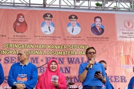 Governor appeal West Sumatra people  to care about cancer