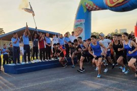 Ribuan pelari ikuti "Soewondo Air Force Run 2020"