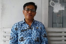 Baubau menerapkan pola jemput bola ke sekolah untuk perekaman KTP