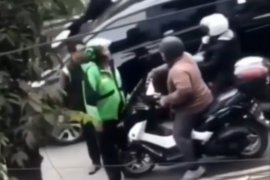 Polantas berjaket ojek "online" tidak menyangka aksinya viral