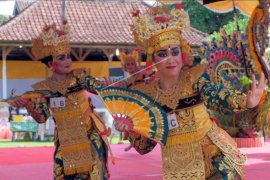 Festival tari Legong Keraton Lasem