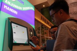 Pemkot Bekasi operasikan ADM untuk memudahkan pencetakan dokumen kependudukan