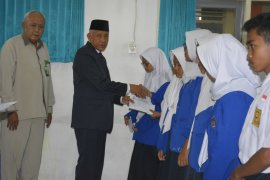 Pemkab Sleman berikan santunan korban kecelakaan sungai SMPN 1 Turi