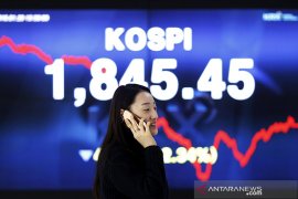 Saham Korsel ikuti Wall Street melemah, saat lonjakan inflasi AS