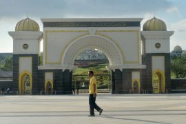 Raja Malaysia terima pengunduran diri PM Mahathir Mohamad