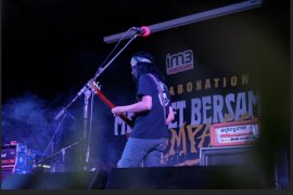 IM3 Ooredoo gandeng band Jakarta dan perusahaan sepatu ajak milenial berkarya positif