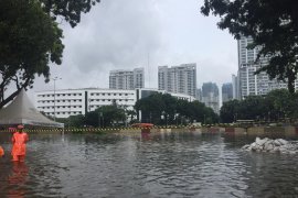 Underpass Kemayoran Jakarta Pusat tenggelam, diperkirakan capai 7 meter
