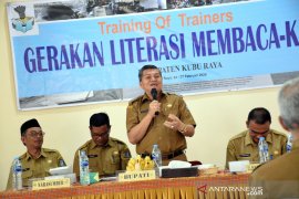 Kubu Raya terbitkan Perbup Gerakan Membacakan