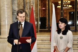 KBRI Warsawa gelar pameran foto, 65 tahun Indonesia-Polandia