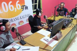 Cerita Rekha Suara, Komunitas Motor Custom