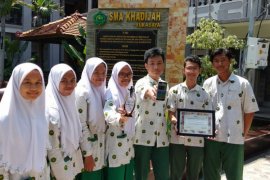 Remaja Jatim kolaborasi penuhi makanan bergizi lewat "Saya PEMBERANI"