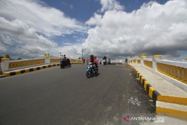 Jembatan Sungai Lulut