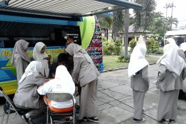 Dukcapil Mataram mengoptimalkan pencetakan KTP elektronik