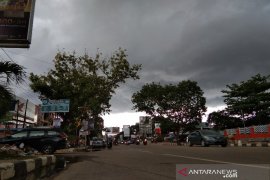 Waspada, Sultra berpotensi hujan lebat disertai guntur-angin kencang