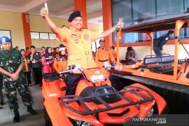 Wakil Gubernur Jabar bentuk santri siaga bencana