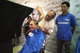 PMI Makassar apresiasi YKAKI  dan TSM himpun anak penderita kanker