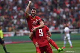 Pemain Persija, Marco Motta berharap Liga 1 Indonesia bisa kembali bergulir
