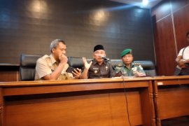 Wali Kota Depok jelaskan kondisi warga yang terinfeksi  Covid-19