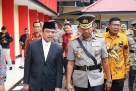 Bupati  Kayong Utara berharap semakin banyak pemuda KKU jadi polisi