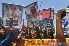 Aksi konsorsium penyelamatan Cikuray Garut