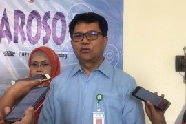 Sebanyak tujuh orang suspect COVID-19 diisolasi di RSPI Sulianti Saroso