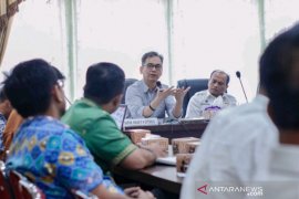 Sihar Sitorus reses ke  Padangsidimpuan