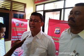 Seseorang mengaku petugas medis memborong masker di Limapuluh Kota