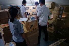 Polda Bali razia apotek-distributor terkait masker