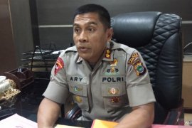 Oknum anggota polisi ini diduga bakar istrinya hingga meninggal