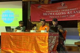 Disbud Bali ajak generasi muda cintai kesenian klasik