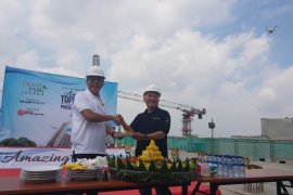Transpark Juanda Bekasi resmikan 'topping off' Ruby Tower