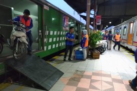 KAI Daop Madiun dukung angkutan motor gratis Lebaran 2020