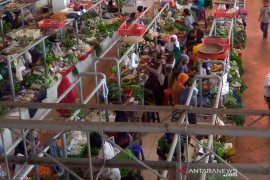 Harga sejumlah kebutuhan pokok merangkak naik di Purwokerto