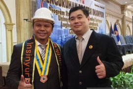 Kadis PUPR Kalsel resmi menyandang gelar Insinyur Profesional Utama