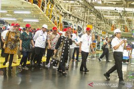 Kunjungan Menaker di pabrik Toyota