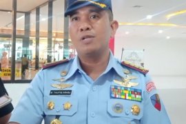 Lanud Sjamsudin Noor berikan kaki palsu pada bakti sosial kesehatan HUT TNI AU