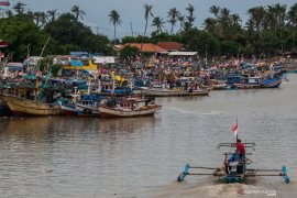 BMKG keluarkan peringatan cuaca buruk di Indonesia hingga 22 Mei 2020