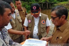 BNPB cek lokasi pembangunan jembatan penghubung antar desa Batanghari