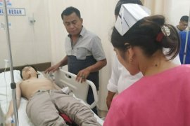 Lompat dari lantai 7 Thamrin Plaza, pria ini masih hidup