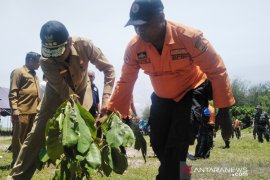 Bulan Bakti Gotong Royong di Pariaman dukung pariwisata