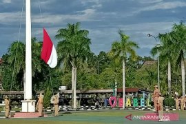 Kadis Pendidikan Pimpin Upacara Bendera Mingguan, Tingkatkan SDM Babel