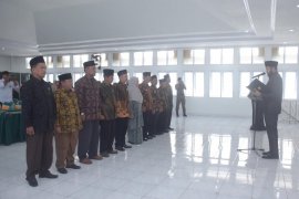 Wali Kota Padang Panjang lantik Dewan Pendidikan, ini tujuan dan tugasnya