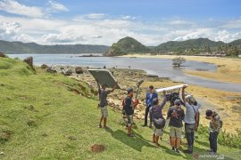 Kemenparekraf menggelar kajian media film pendek di Mandalika