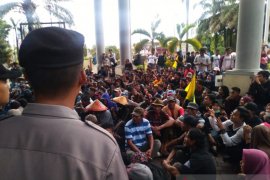 PMII Jember sampaikan kronologi demonstrasi berakhir bentrok
