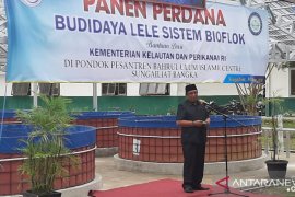 Ponpes Bahrum Ulum  kembangkan budi daya lele sistem bioflok