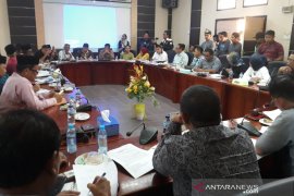 DPRD Karimun diminta rekomendasikan pelepasan lahan masyarakat dari  konsesi KG