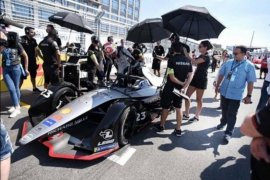 Formula E Jakarta resmi ditunda akibat Corona