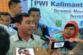 Ketua PWI Kalsel ingatkan peran media meredam kekhawatiran soal COVID-19