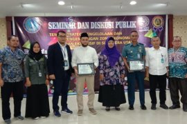 Pembicara di FISIP UMSU, Dedi Iskandar: Jika salah kebijakan, Indonesia kian terpuruk